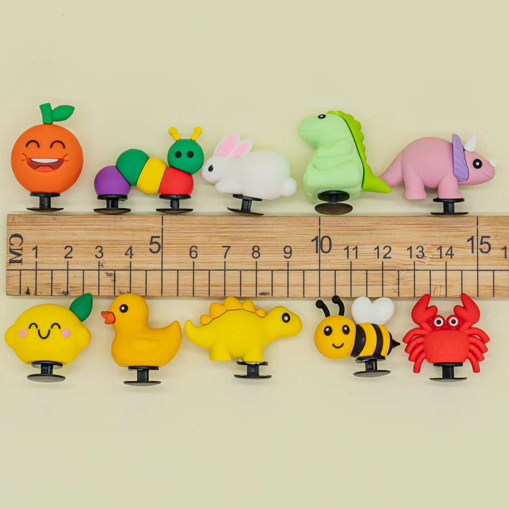 1/5pcs 3D Shoe Charms Cute Dinosaur Duck Bunny Shoe Decoration Buckle Kawaii Frogs Bees Garden Sandal Accessories Kids Gift