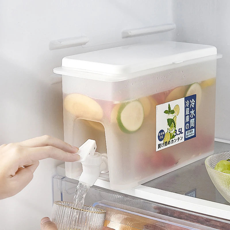 3.5L Water Kettle Or Faucet Beverage Dispenser Cold Juice Lemonade Drinks Bucket Liquid Storage Tank Outdoor Fridge Organizers