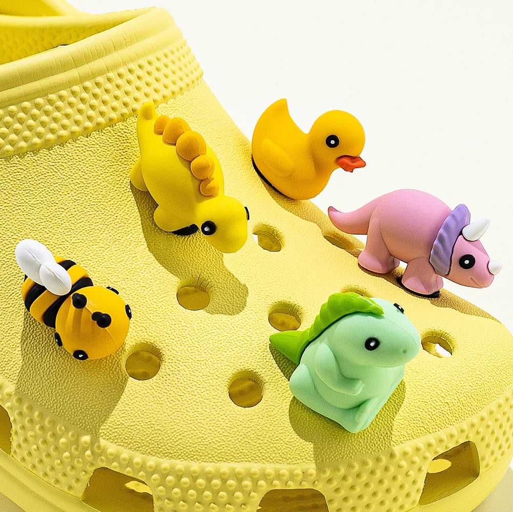 1/5pcs 3D Shoe Charms Cute Dinosaur Duck Bunny Shoe Decoration Buckle Kawaii Frogs Bees Garden Sandal Accessories Kids Gift