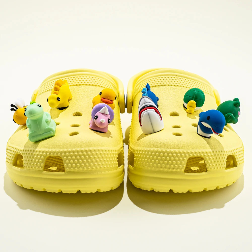 1/5pcs 3D Shoe Charms Cute Dinosaur Duck Bunny Shoe Decoration Buckle Kawaii Frogs Bees Garden Sandal Accessories Kids Gift